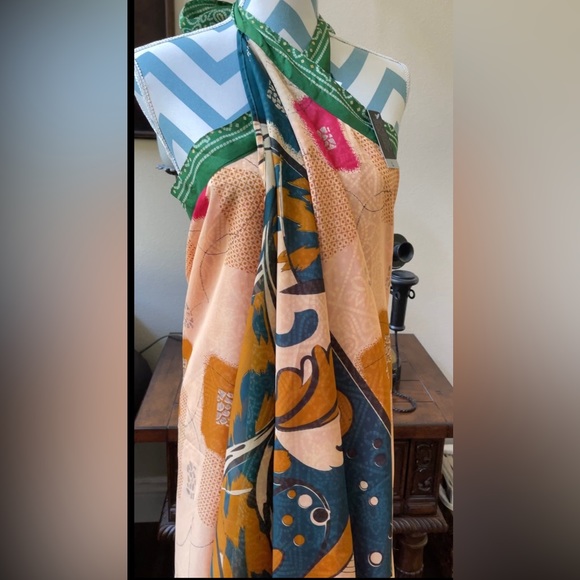 ✅ New “Kariza” 3 in-1 Irreversible Sarong/Cover up - Picture 2 of 4